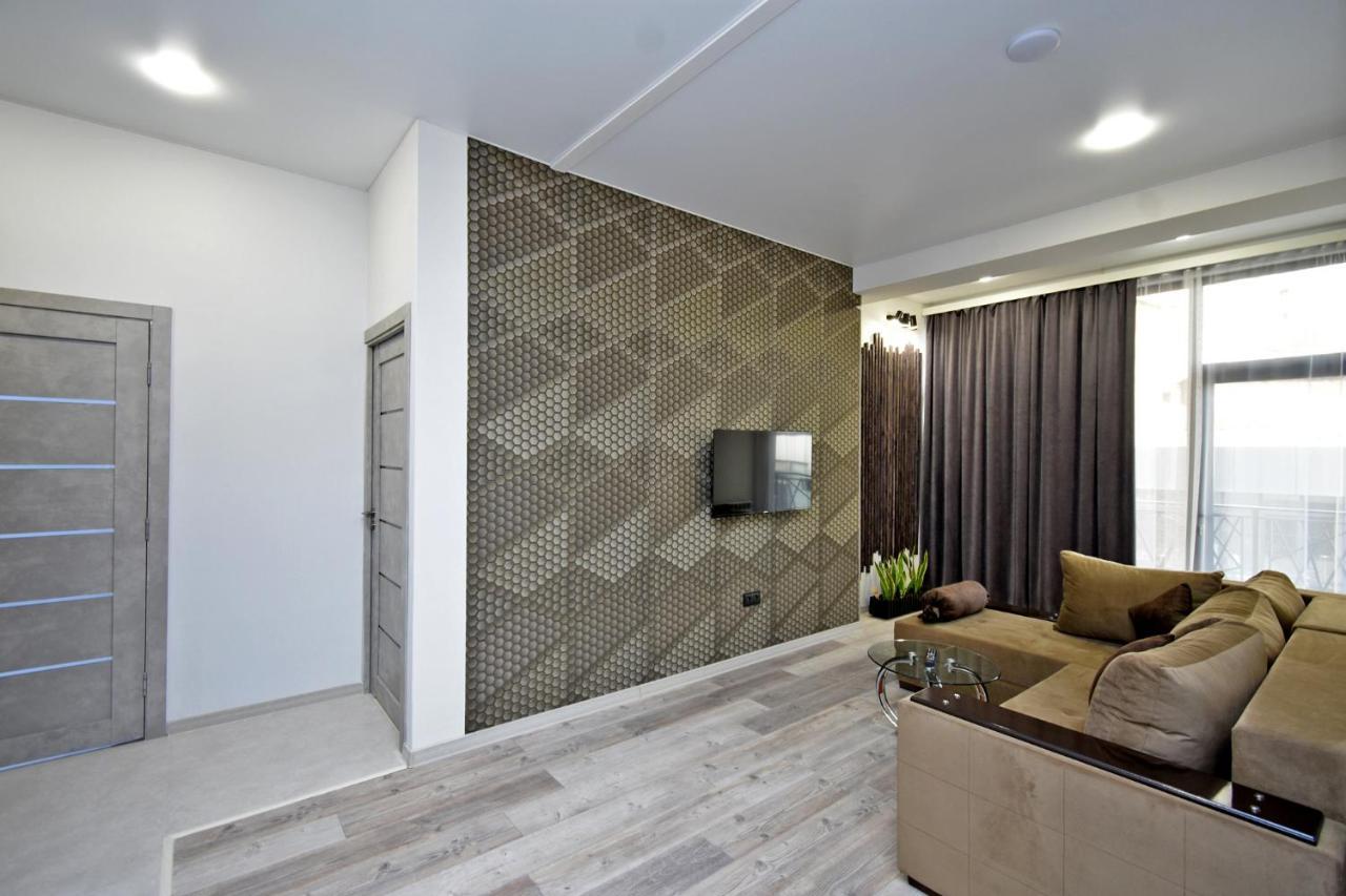 New Apartment In Yerevan City Center Luaran gambar