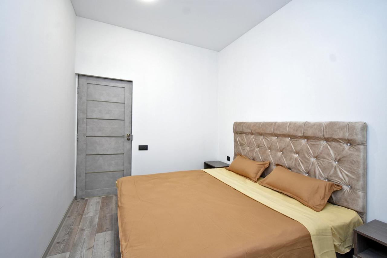New Apartment In Yerevan City Center Luaran gambar