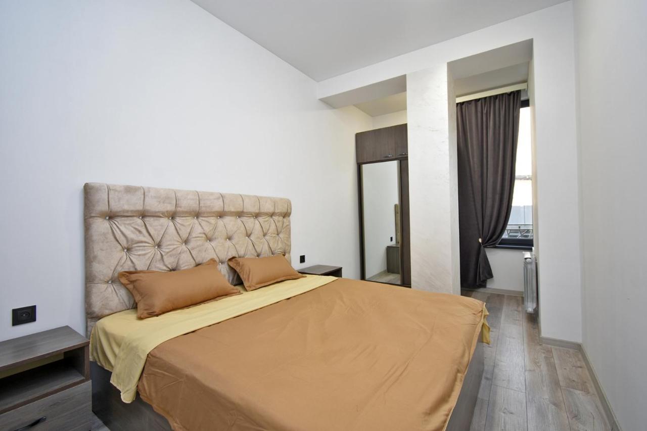 New Apartment In Yerevan City Center Luaran gambar